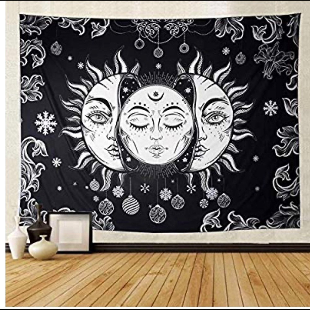Sun 🌞 and moon 🌚 tapestry